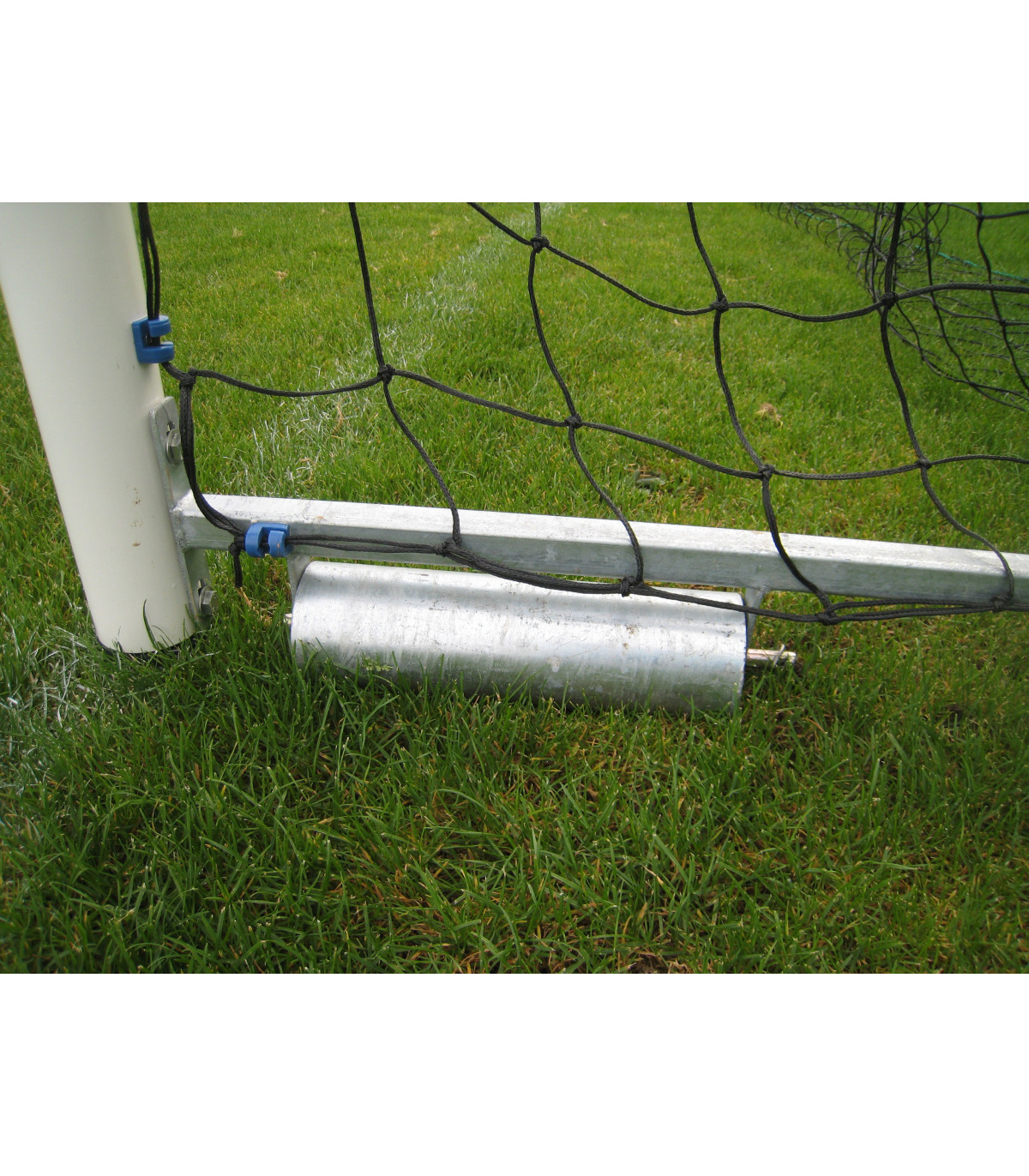 ZOOM ROULEAU PAIRE DE BUTS DE FOOTBALL A 8 RABATTABLES ECO