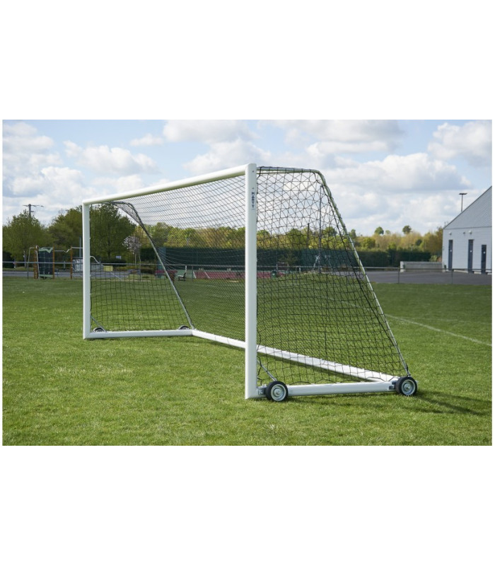 BUT DE FOOTBALL A 11 TRANSPORTABLE AVEC LESTS
