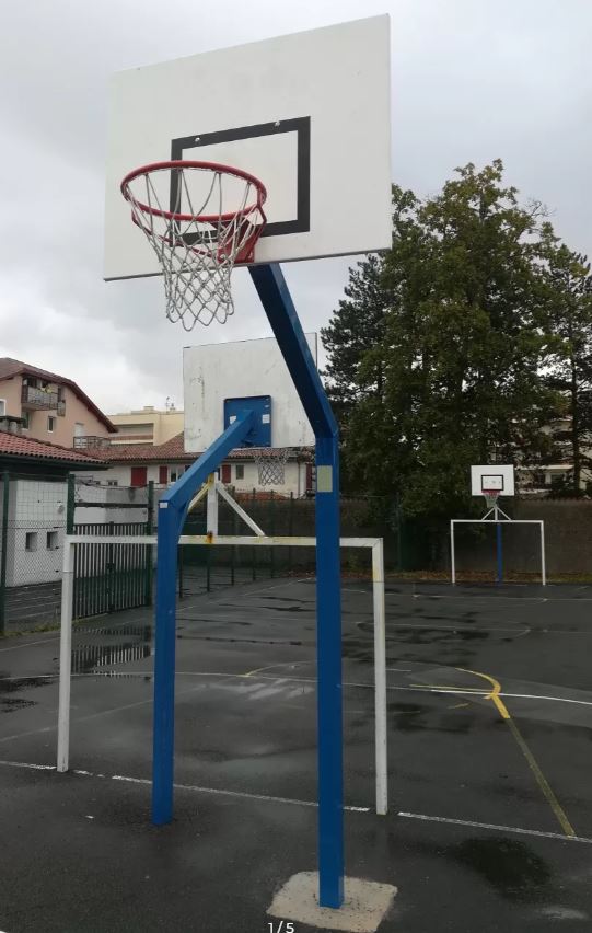 Vérification des équipements sportifs : contrôle et réglementation